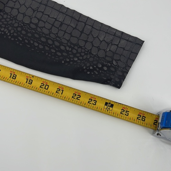 Rae Mode Athletic Leggings w/ Animal Print Women's sz. S - Picture 7 of 7